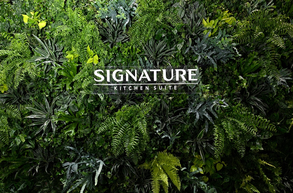 Experience the LG & Signature Kitchen Suite Booth at KBIS gallery