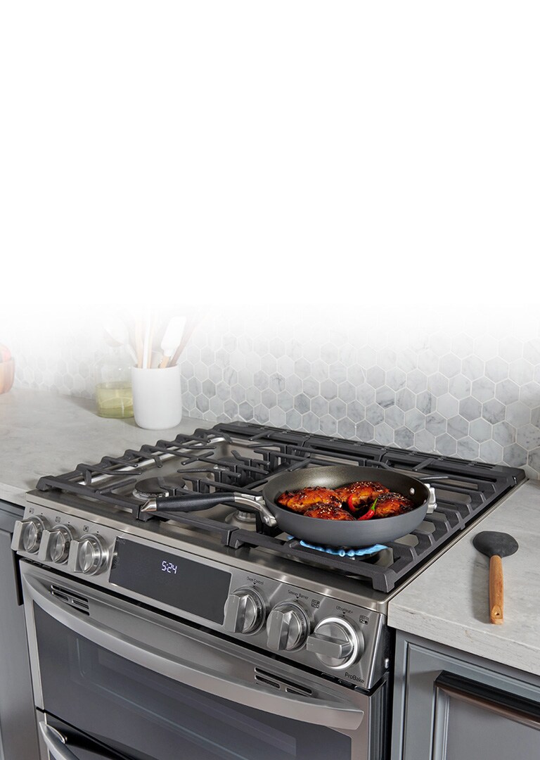 LG 6.9 cu. ft. Smart Gas Double Oven Slidein Range with InstaView