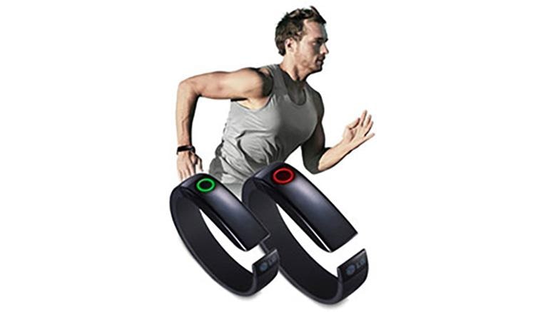 fitness tracker compatible with lg v20