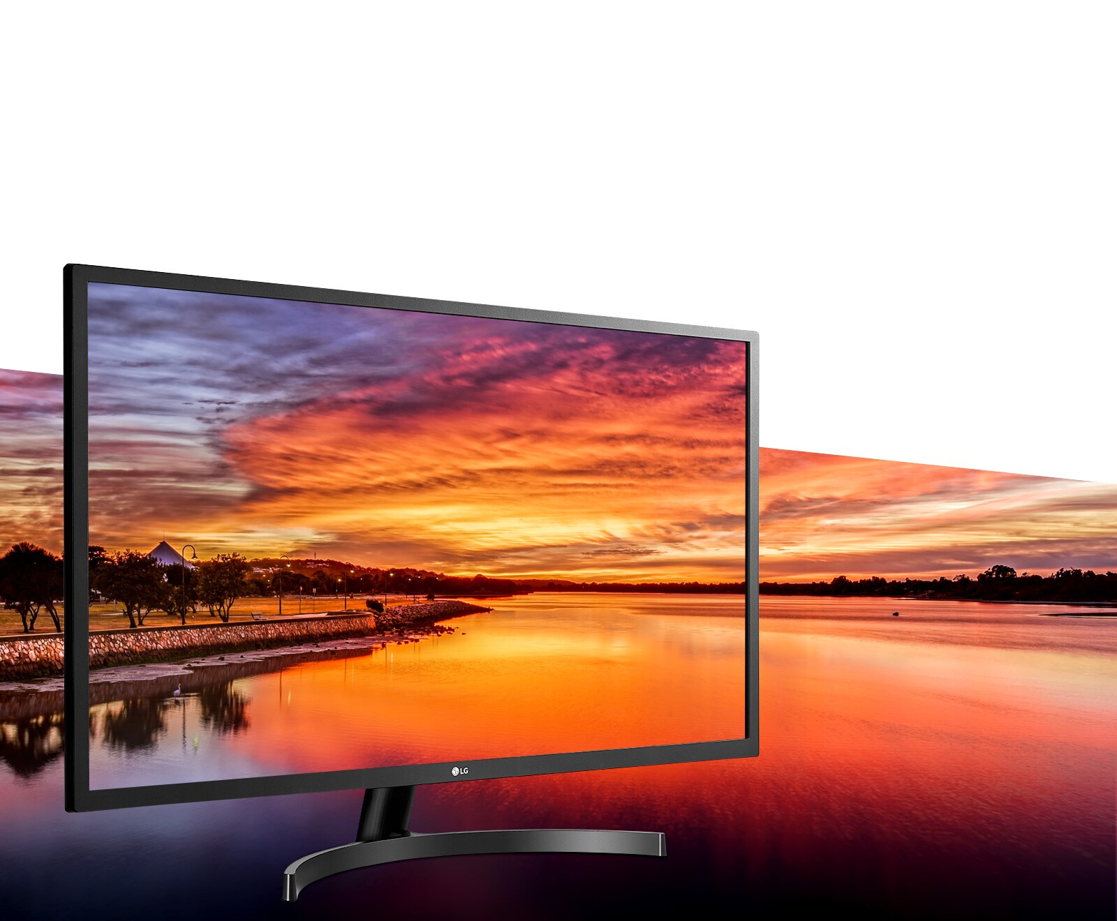 LG 31.5'' Full HD IPS Monitor with AMD 