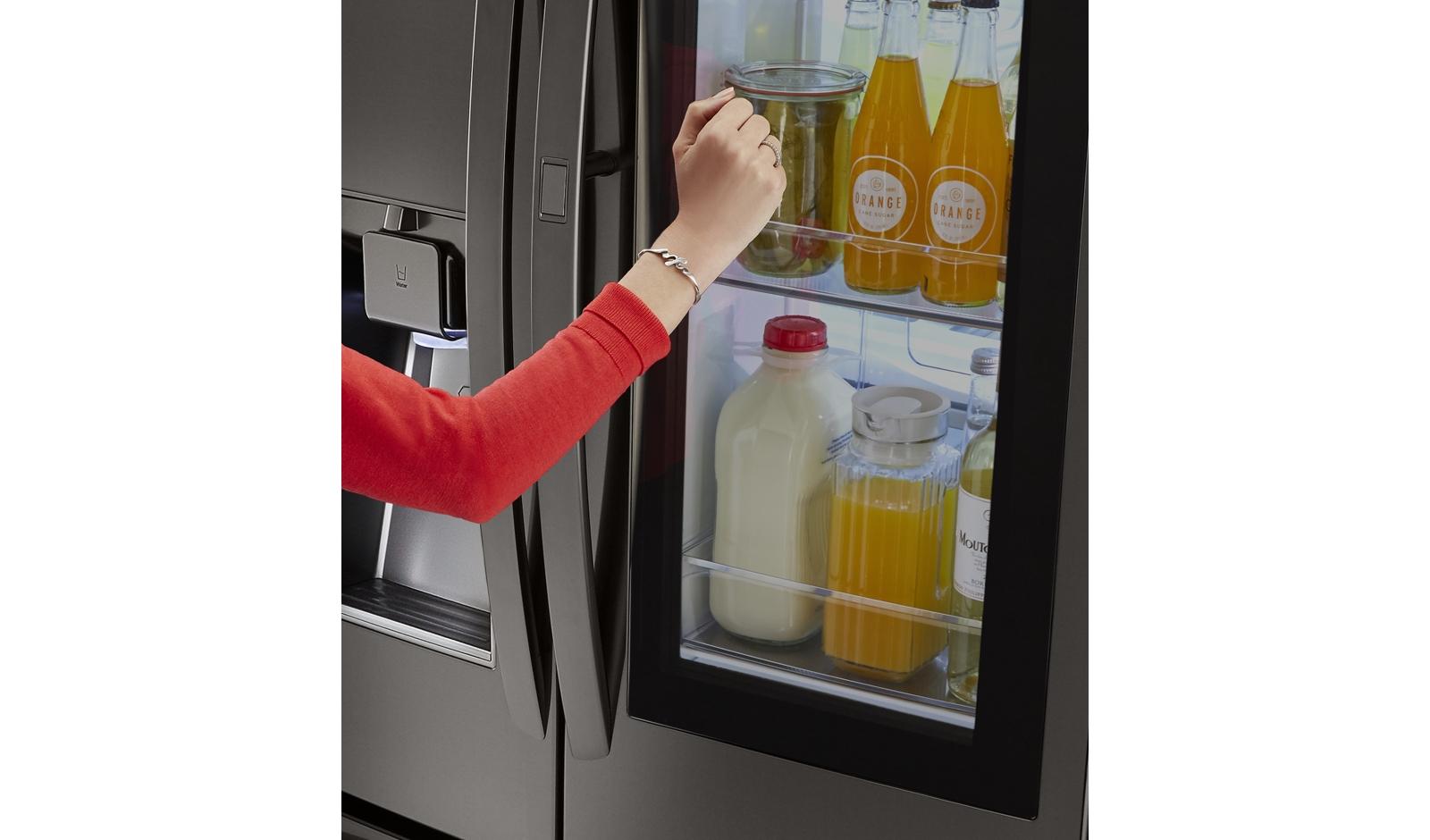 LG 24 cu. ft. Smart wifi Enabled InstaView™ DoorinDoor® Counter