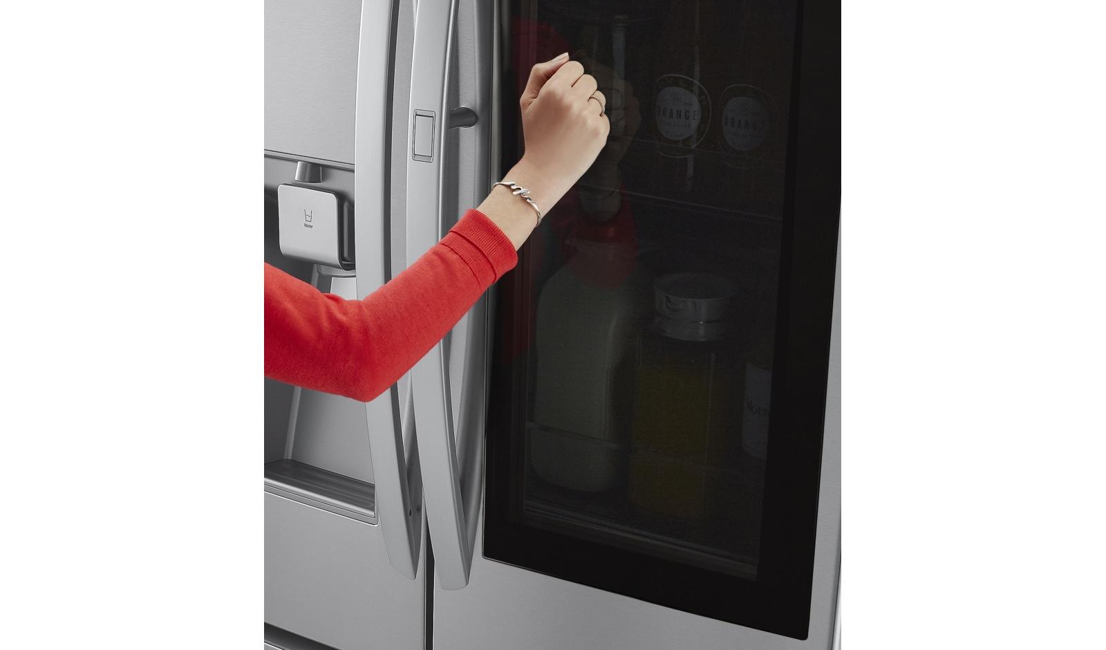 LG 24 cu. ft. Smart wifi Enabled InstaView™ DoorinDoor® Counter