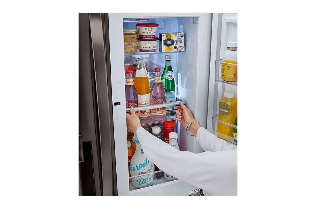 Lg 30 Cu Ft Smart Wi Fi Enabled Refrigerator With Craft Ice Maker Lrmds3006d Lg Usa