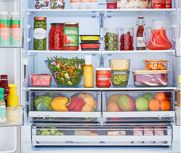 Refrigerator interior showcasing  Smart Cooling® system