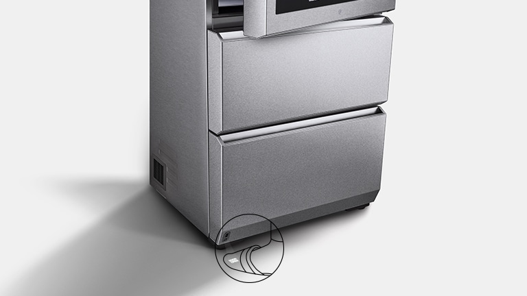 LG SIGNATURE Wine Cellar's door is automatically opened.