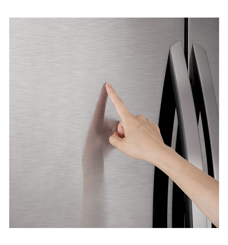 PrintProof™ fingerprint and smudge resistant finish