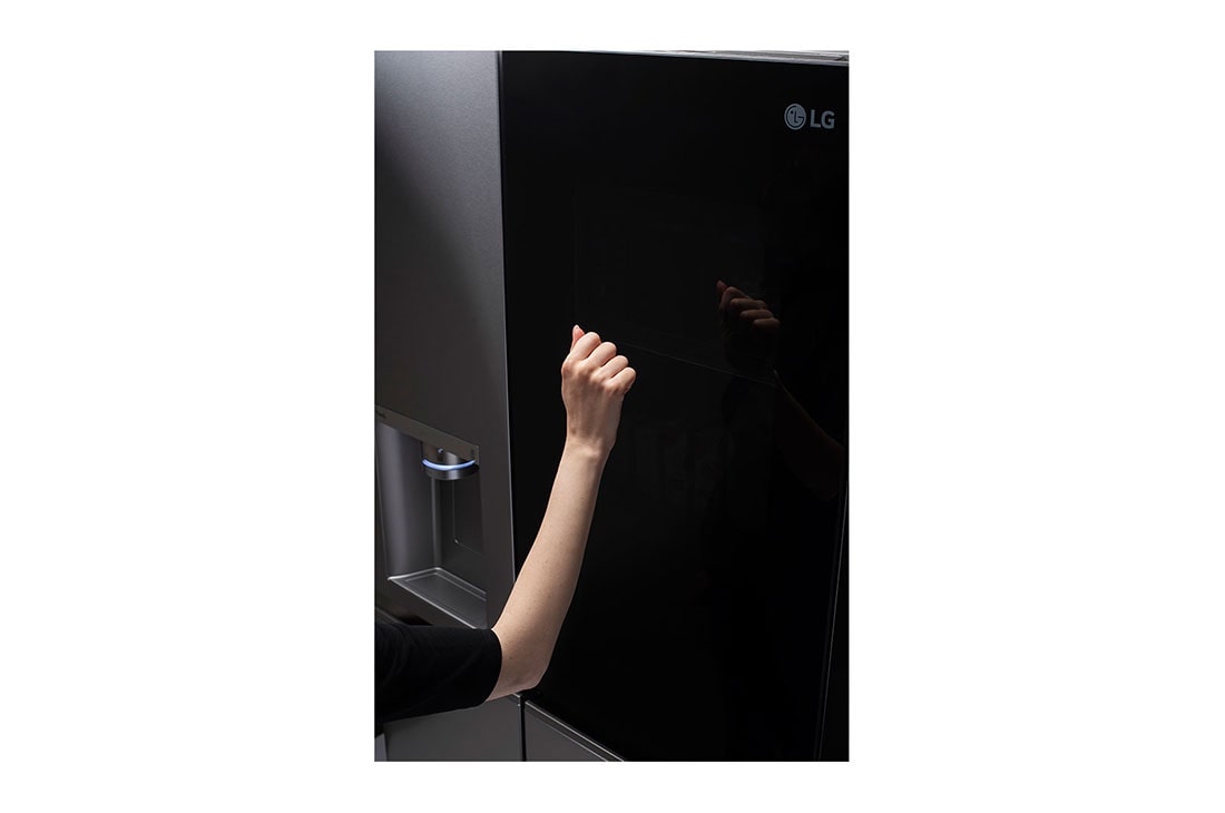LG LRSOS2706S 27 cu. ft. SideBySide InstaView™ Refrigerator LG USA