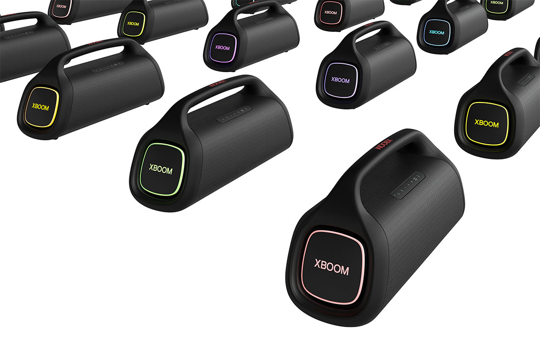 LG XBOOM Go XG9QBK Portable Bluetooth Speaker with Stage Lighting and ...