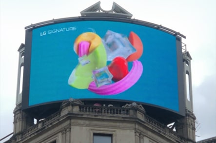 LG SIGNATURE advertisement picture displayed on a billboard on Piccadilly circus street.