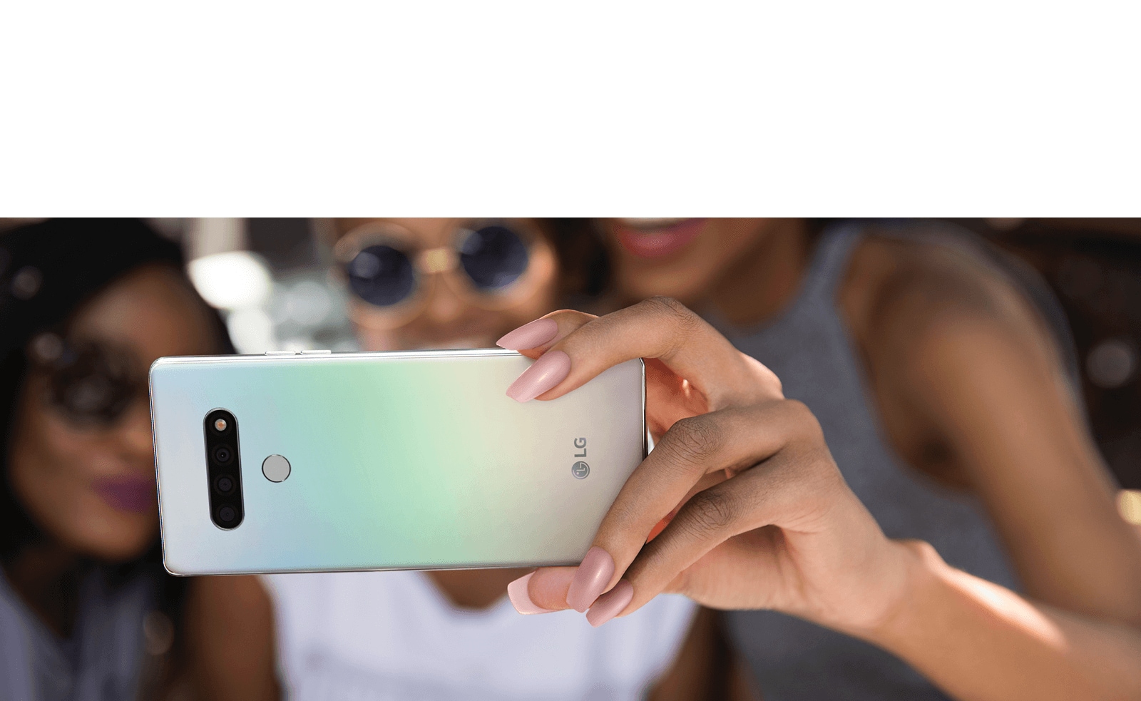 13 MP Selfie Camera