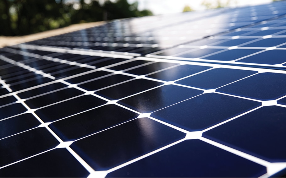 Lg Solar Neon R Ace The Advantage Of Having The Solar Panel And Microinverter Built By Lg Lg Usa
