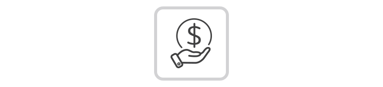 Qo‘lda turgan dollar belgisi tushirilgan tanga.