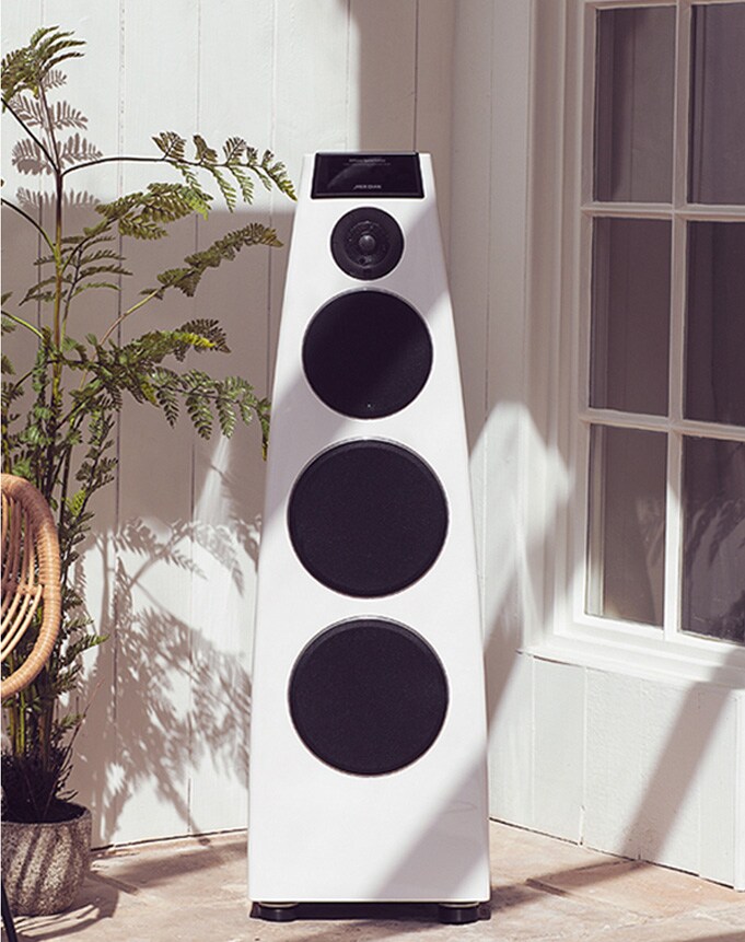 AV-TONEFree-FN6-04-MERIDIAN-History-02-01-T-V