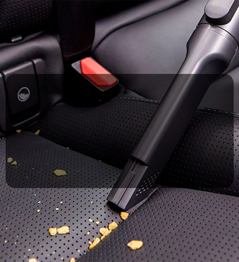 Mashinada uzoq safarlarga tayyorgarlik: tez tozalash