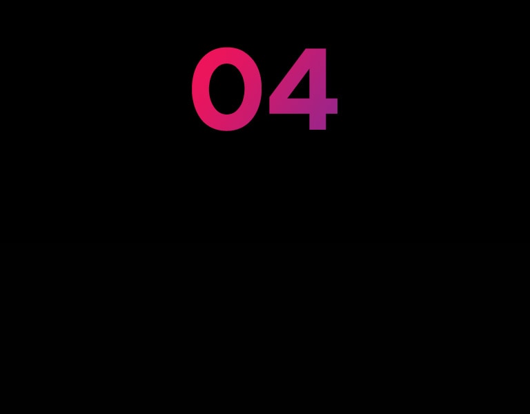 На тёмном фоне написано число "04"