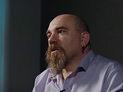 Это изображение профессионального колориста Вальтера Вольпатто.