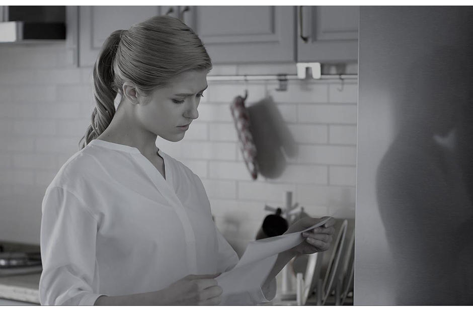 D12-03_4_DoorCooling_Syde-by-Syde_Using-Scene_Energy_Desk_large_v1