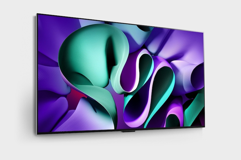 壁に設置されたLG OLED evo TV、OLED M4の若干角度をつけた右向きの側面画像