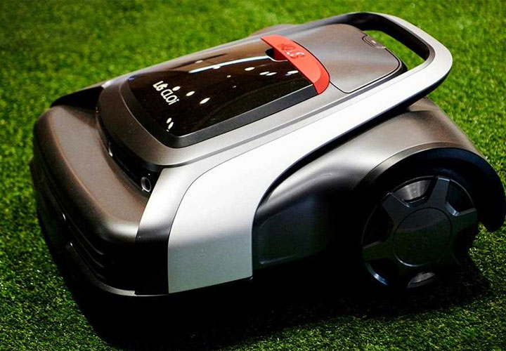 IFA 2018: A close-up of the LG LawnBot, on show at LG's AI-inspired exhibition