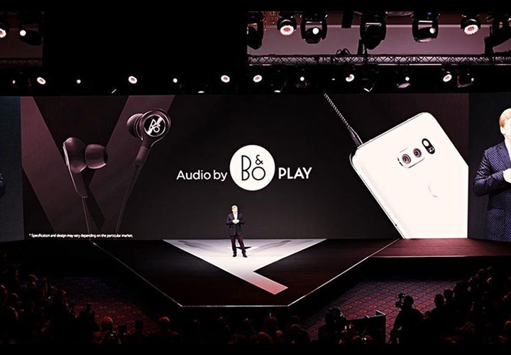 A photography of v30 unveiling event in berlin IFA 2017