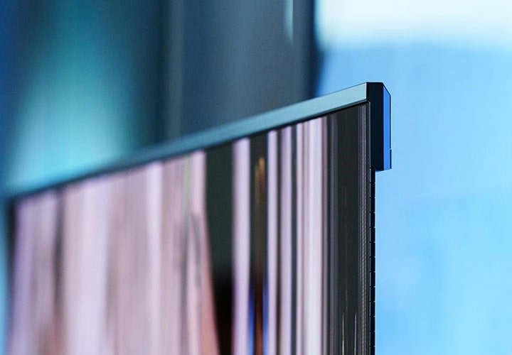 The LG SIGNATURE OLED TV R is as thin and flexible as you'd imagine a Rollable TV to be | More at LG MAGAZINE