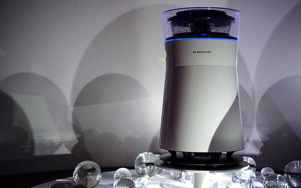 IFA 2018: The air purifier, surrounded by dewey droplets, on show at the exhibition