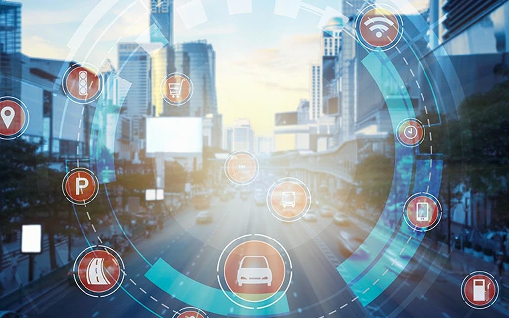 Thanks to 5G, cities will be connected like never before, with your internet connection helping you do everything from checking traffic in real time to helping you drive | More at LG MAGAZINE