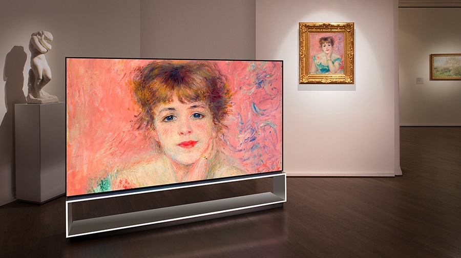 Pierre Auguste Renoir’s Jeanne Samary in a low necked dress is displaying on the screen of LG SIGNATURE OLED 8K TV.